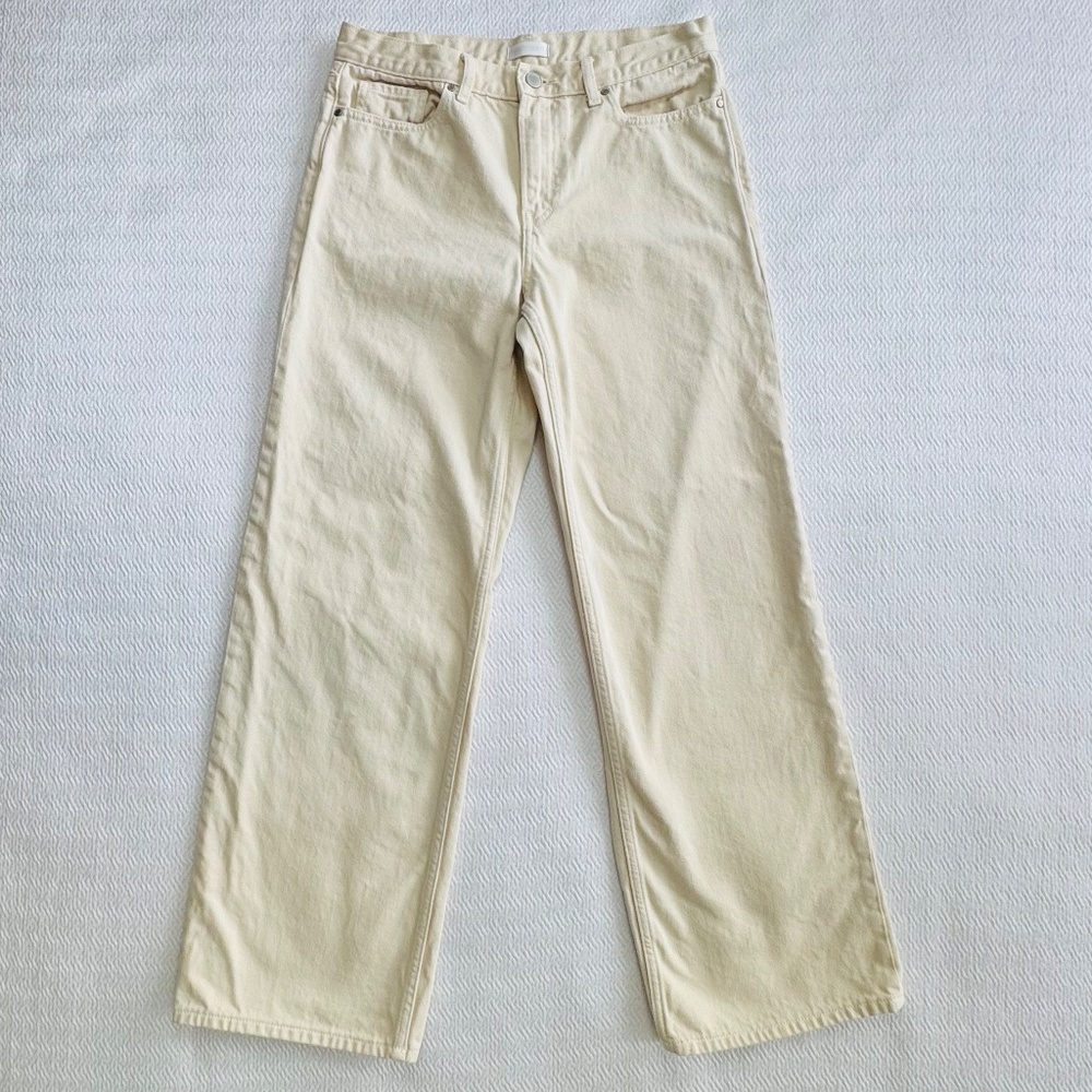 Uniqlo Low Rise Baggy Wide Leg Straight Jeans in Natural Colour, Size W24 L31